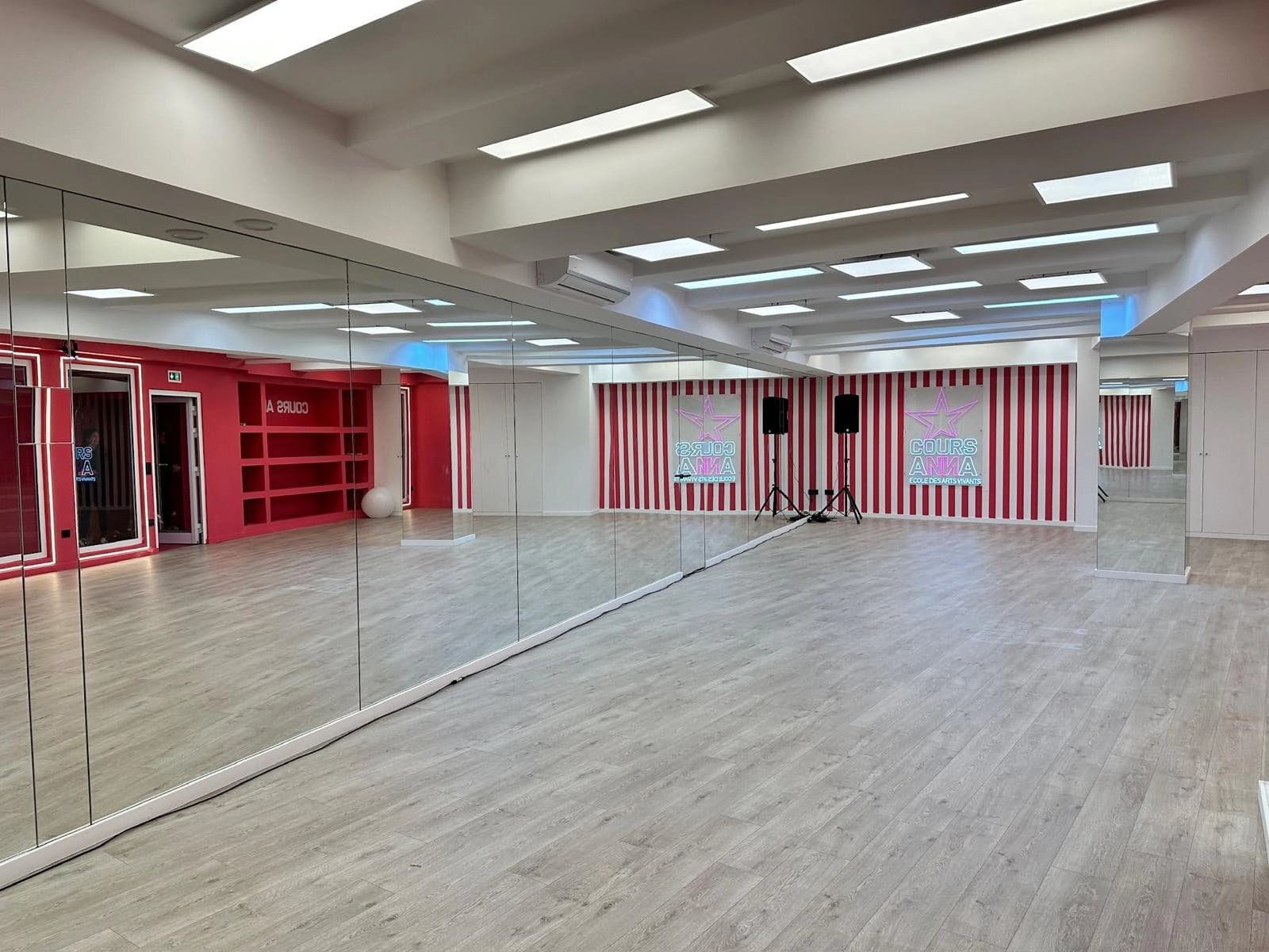 Space Dance Studio - 0