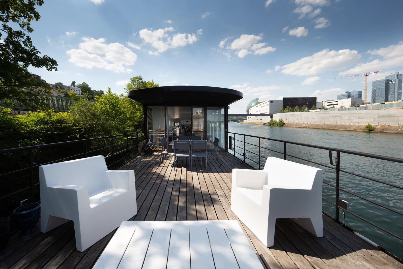 Meeting room in A loft on the water - 1