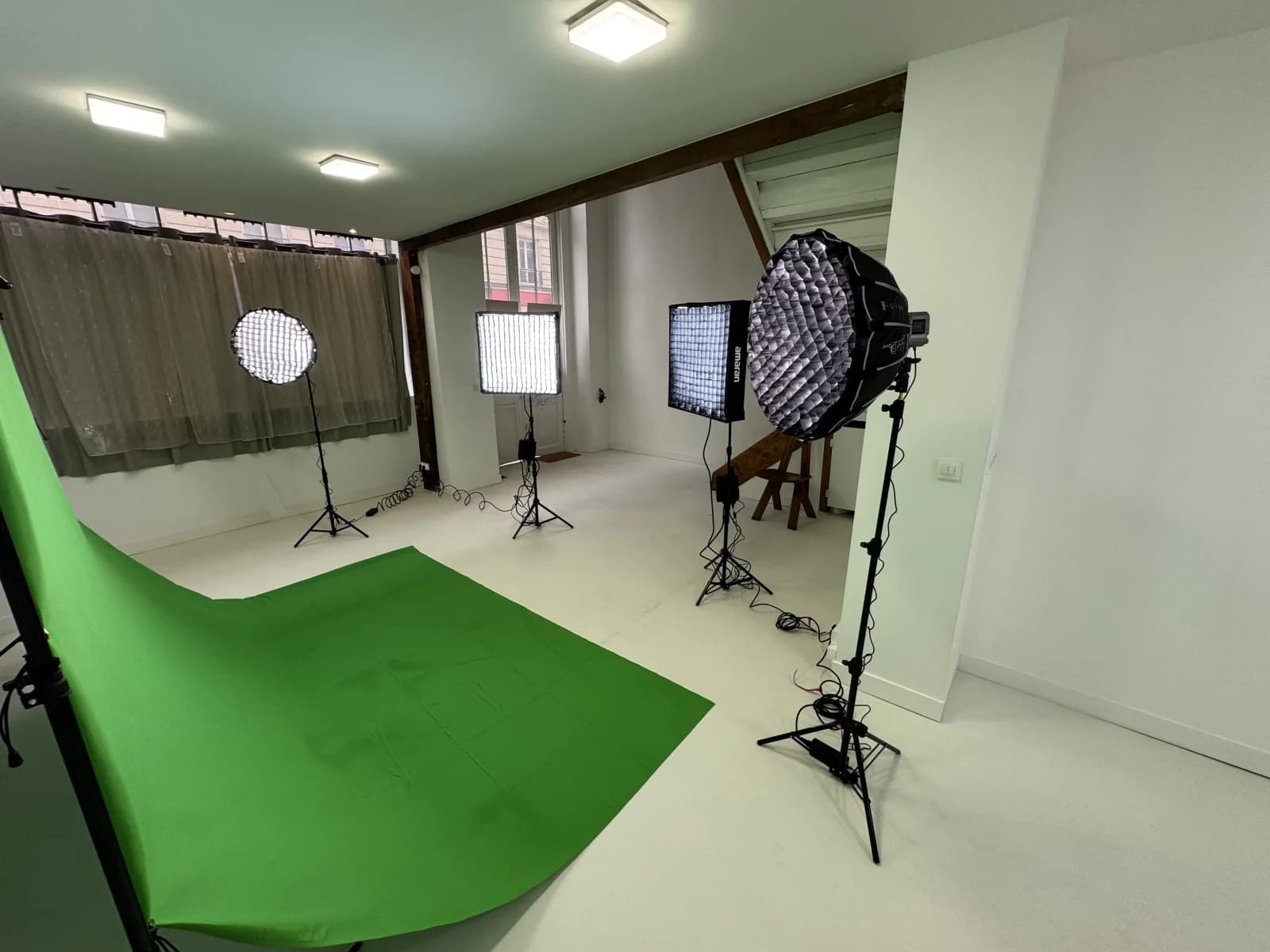 Espace Studio photo shooting lumineux - Paris 11 - 2