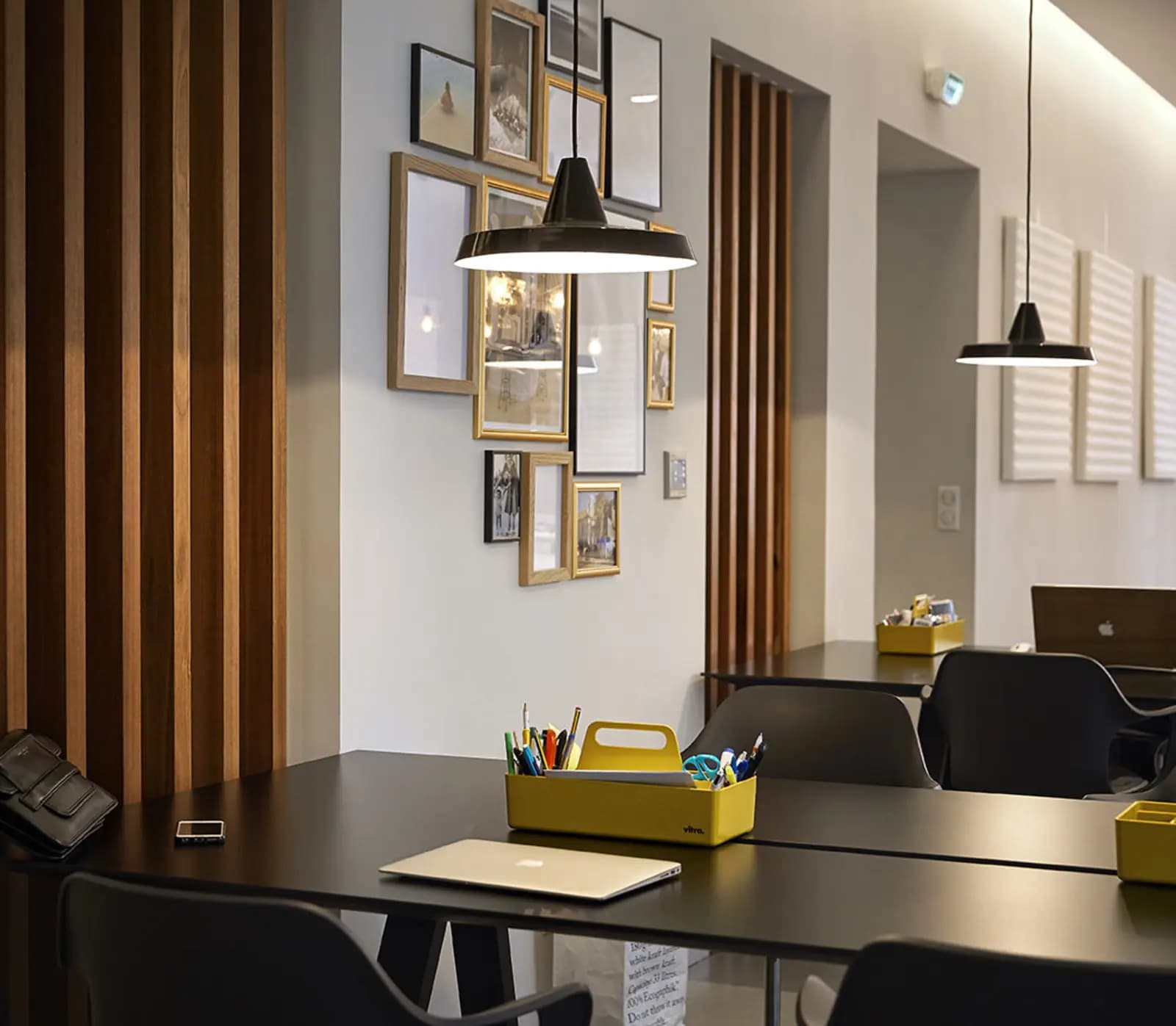 Meeting room in Le Labo, a warm, modern space - 1