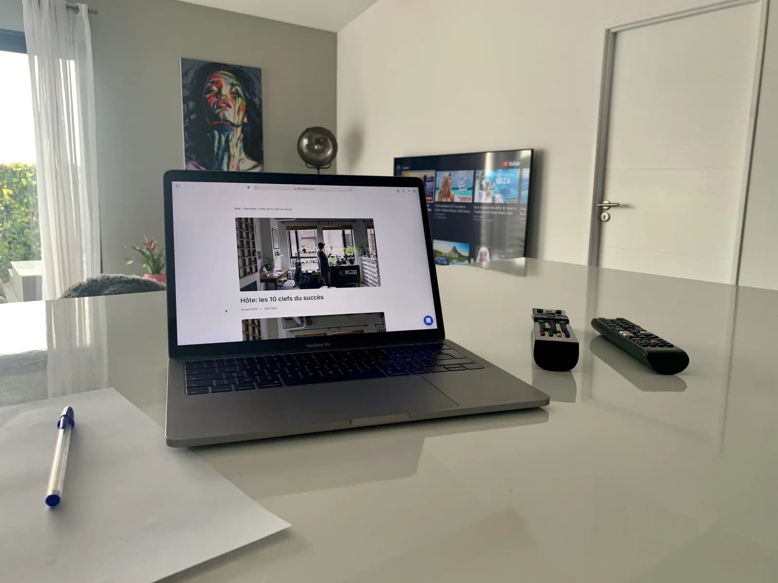 Living room in New, modern villa in a quiet location - 1