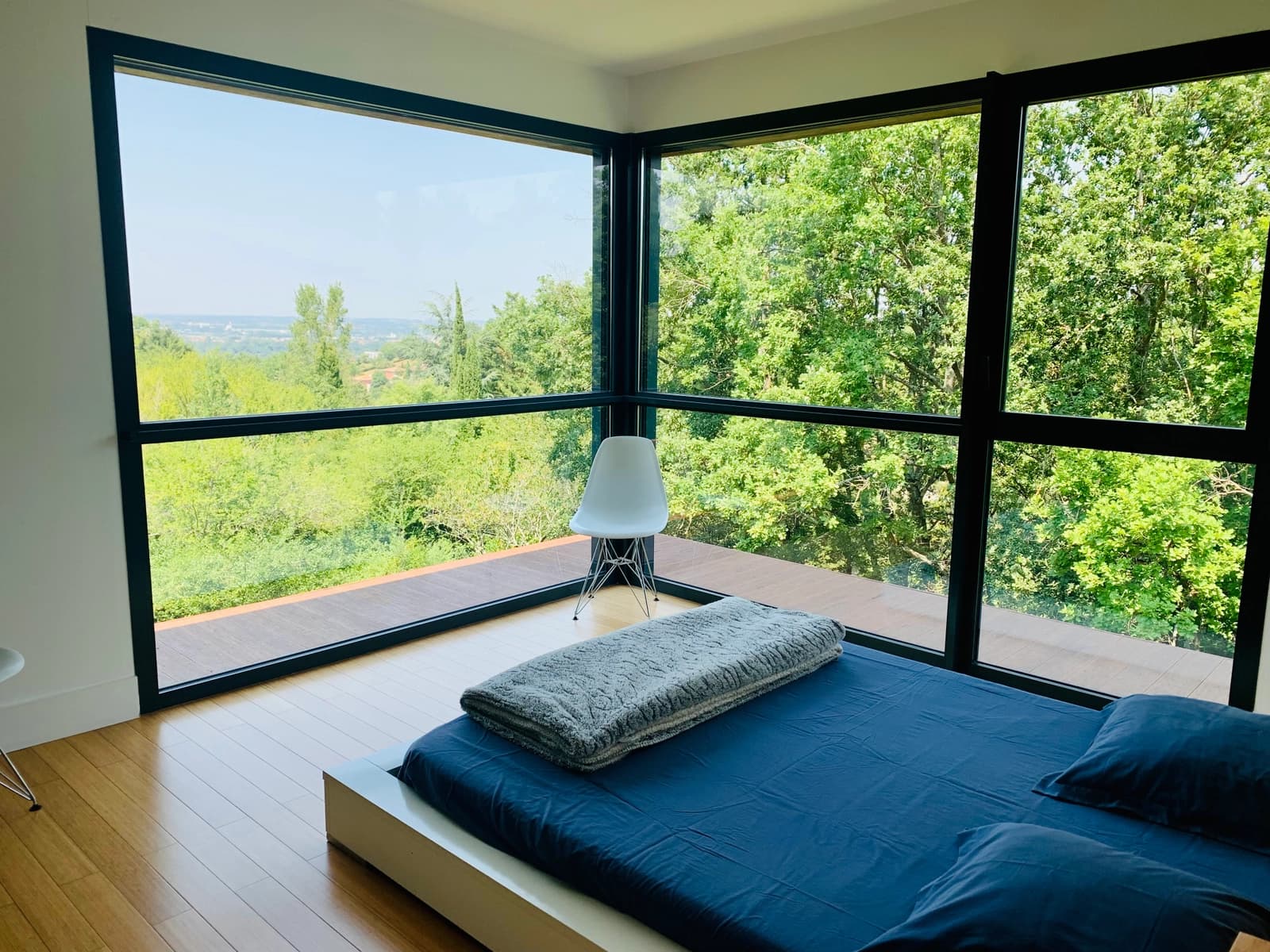 Bedroom in House with a view on the outskirts of Toulouse - 1