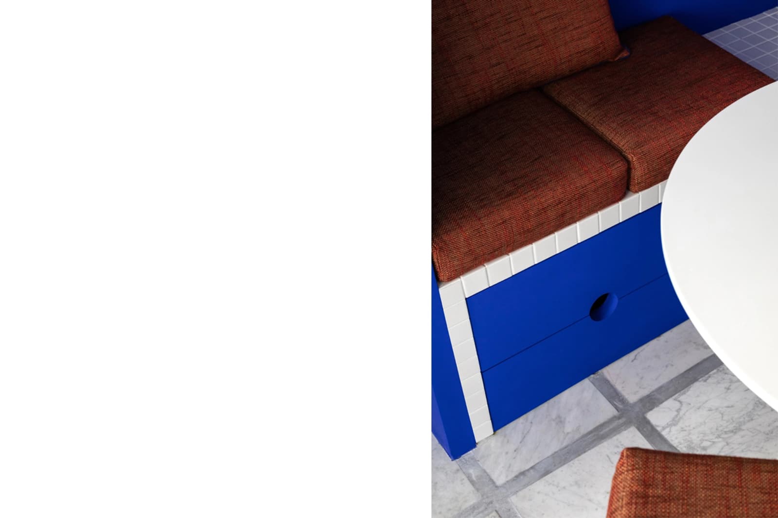 Espace Studio loft couleur bleu Klein - 5