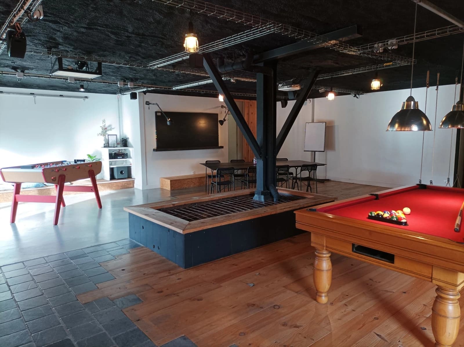Meeting room in The workshop and its authentic decor - 0