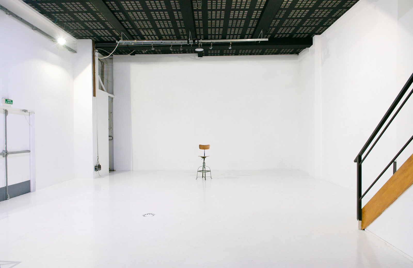 Espace Espace de type studio, très fonctionnel et optimisé - 0