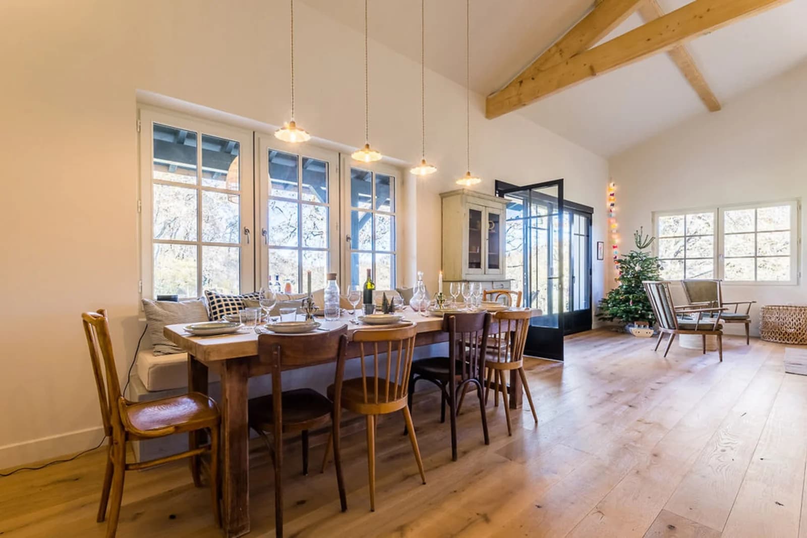 Meeting room in Charming Basque-style house - 1