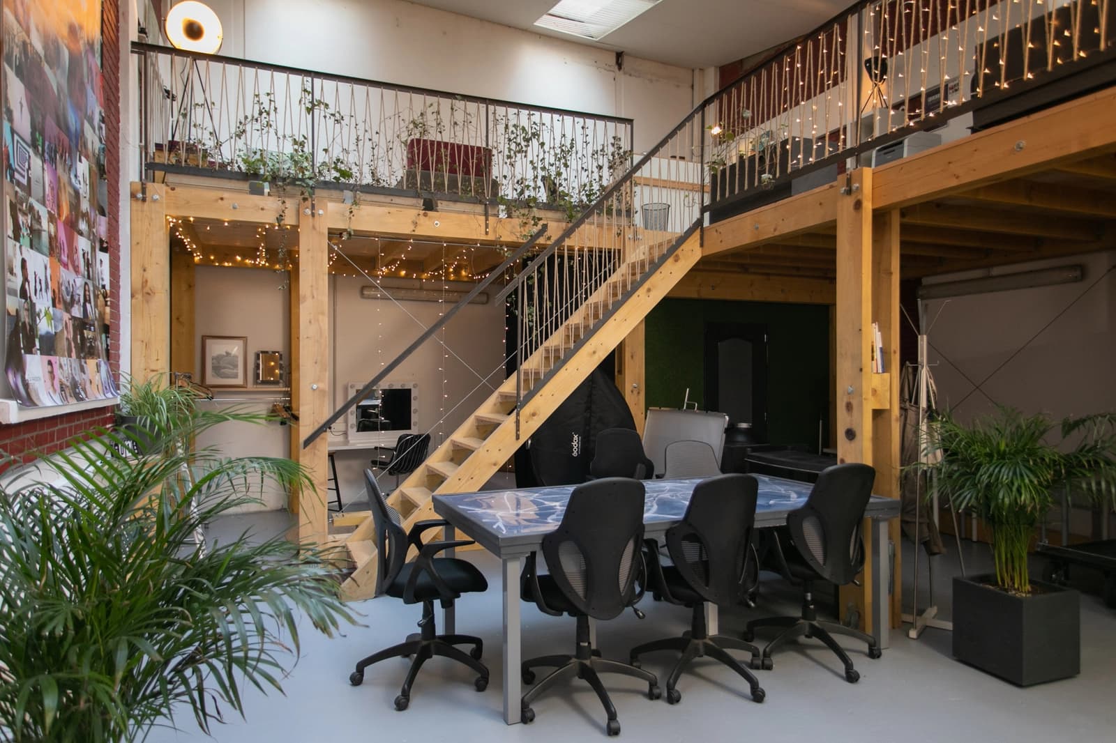 Space Photo/Video Studios - 3-Faced Cyclorama - 4