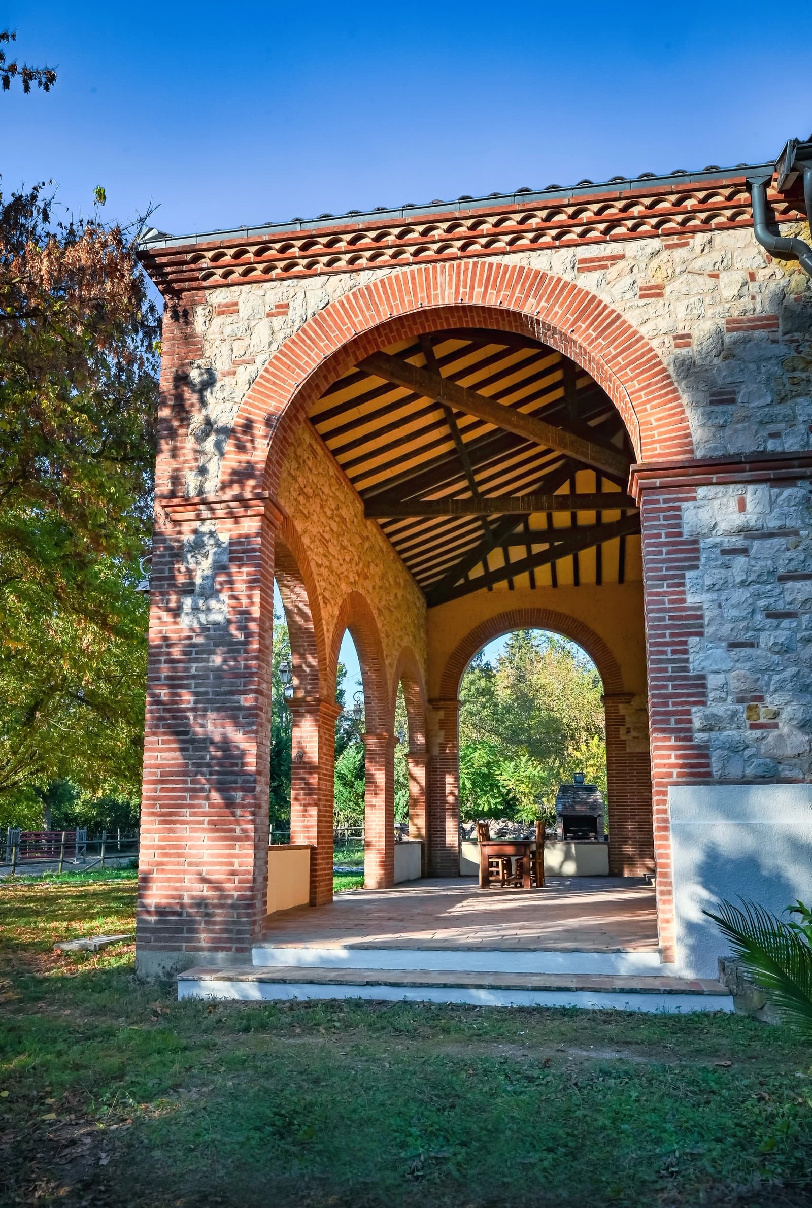 Space Old 17th-Century Mill Renovated in the Heart of the Occitan Countryside - 0