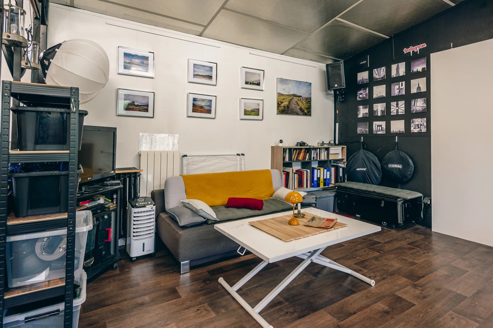 Space Loft-style Photo Studio - 2