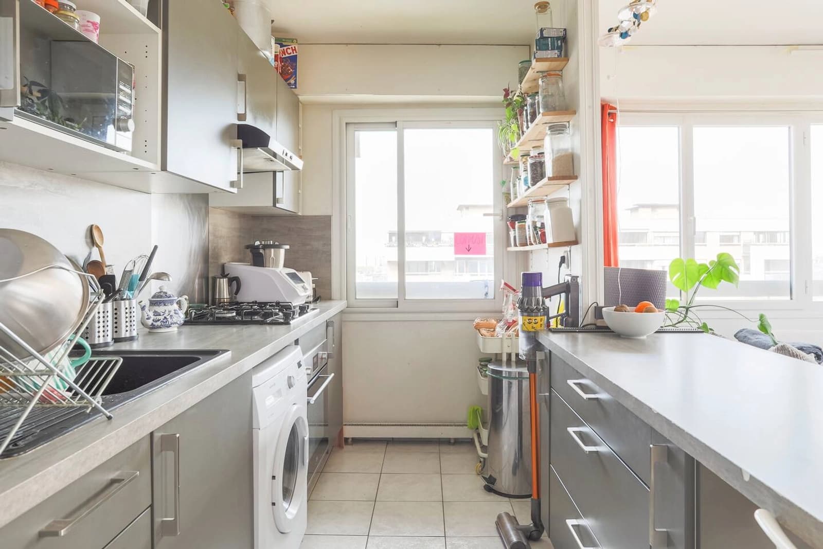 Espace Logement d'une clarté exceptionnelle, bien-être assuré - 4