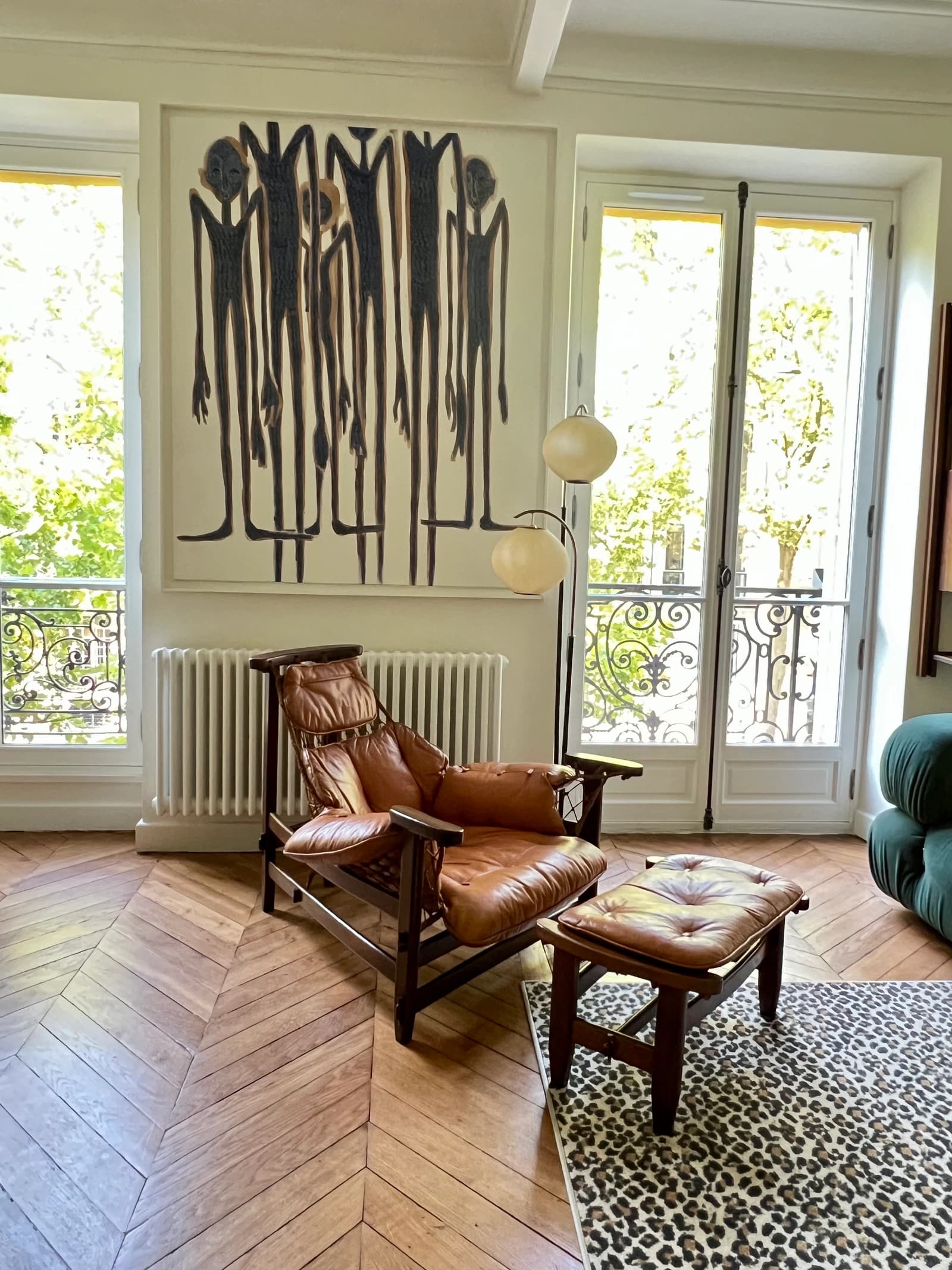 Space Large, bright, luxurious, refurbished apartment with private garden - 4