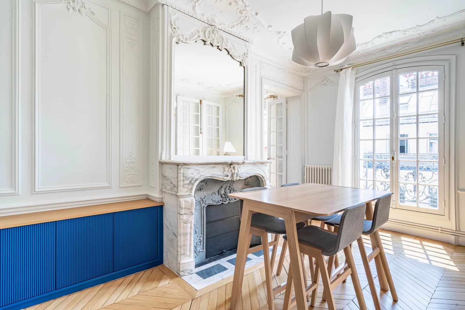 Meeting room in Luxury Haussmann apartment - 1