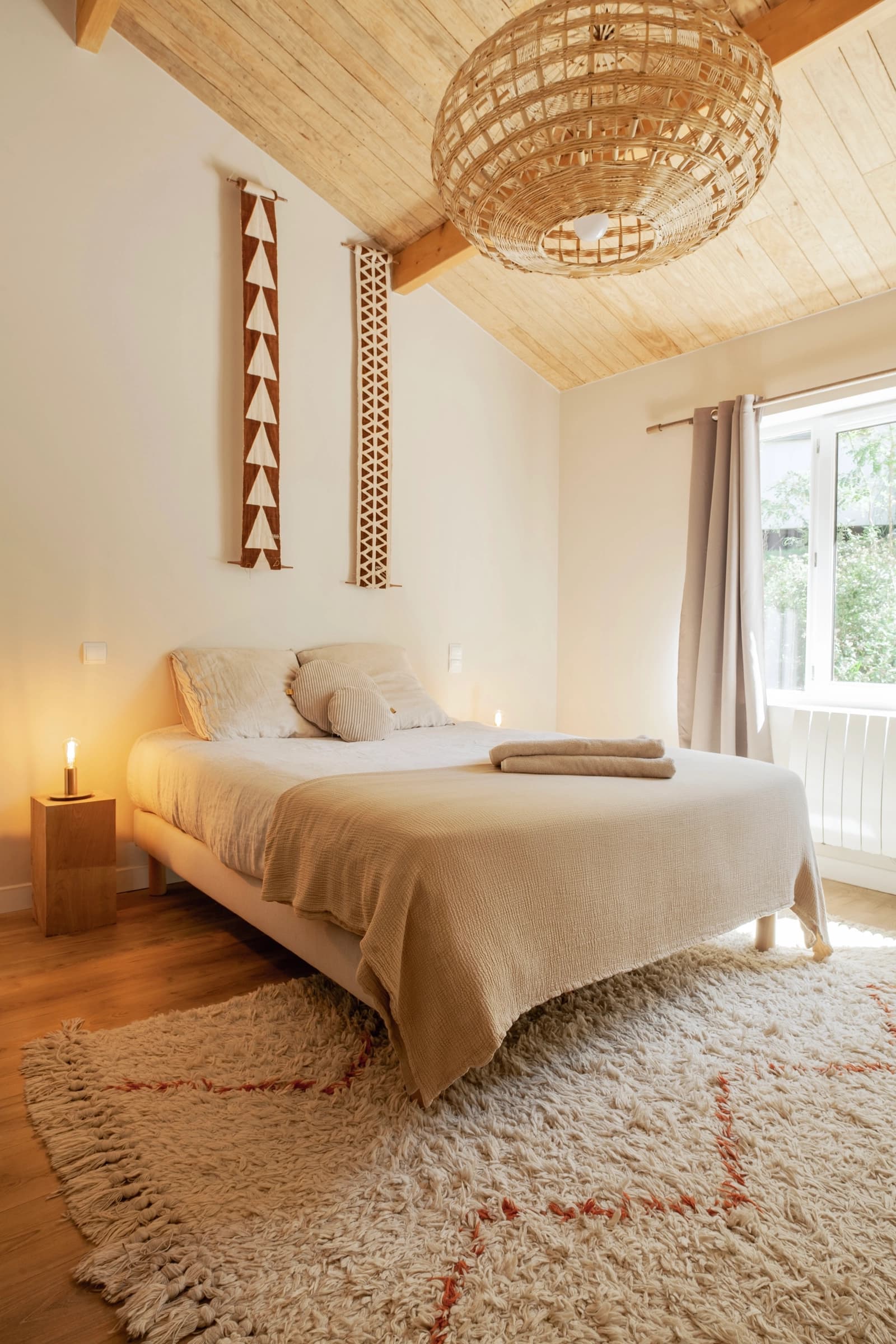 Space The Cabin at the Forest Edge with a Bohemian Spirit - 4