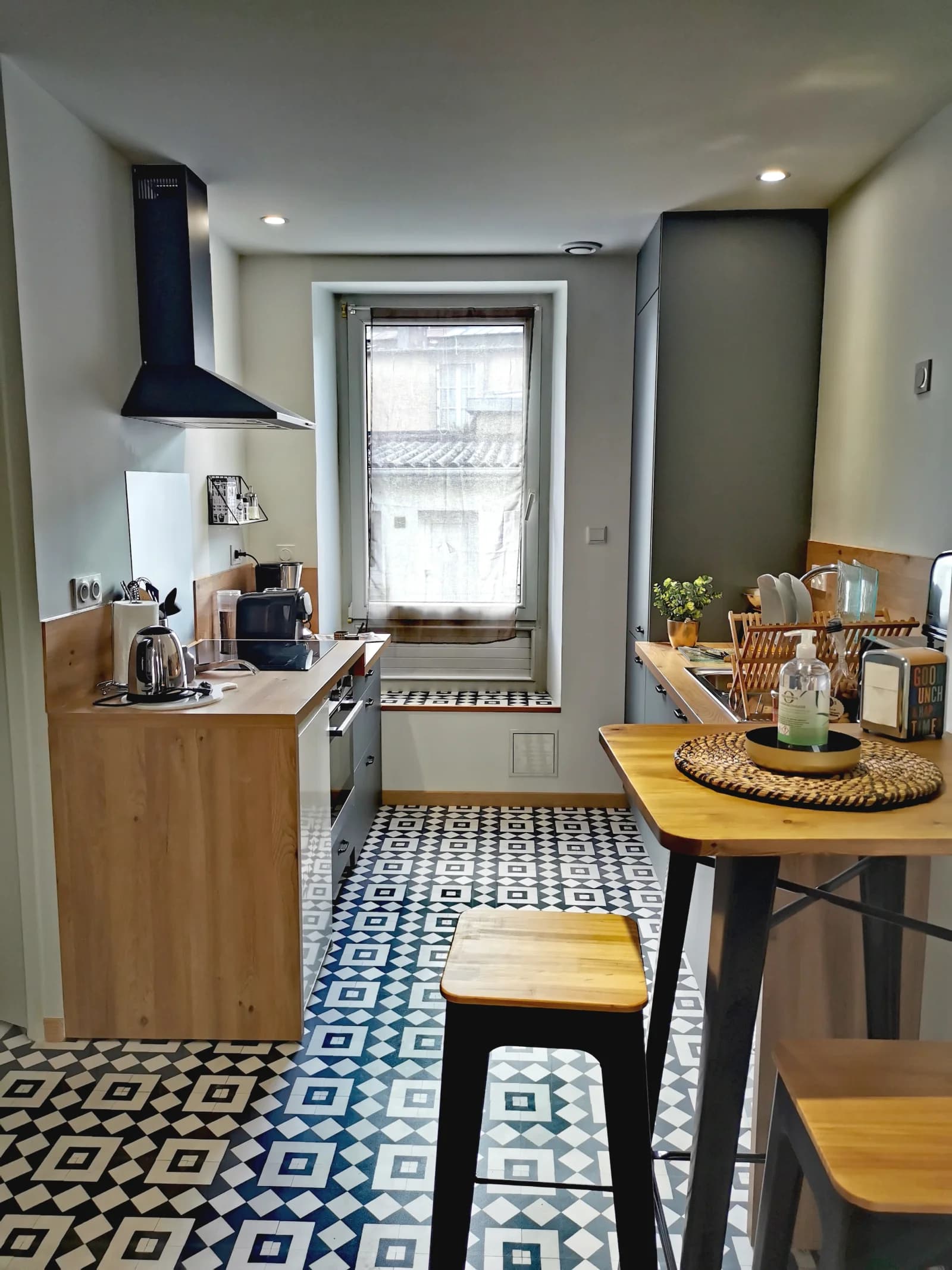 Kitchen in Apartment in the heart of the city - 1