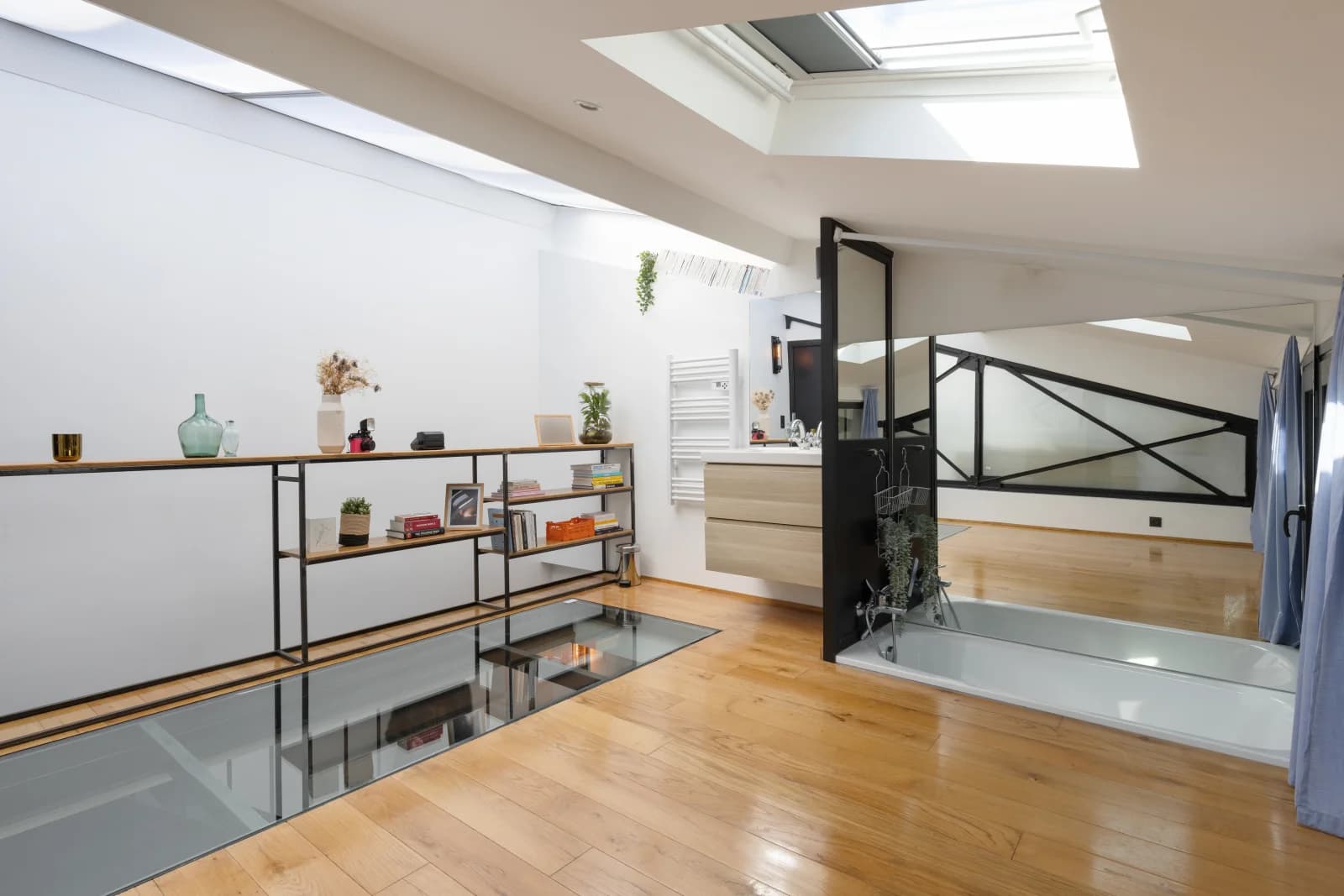 Space Spacious and bright loft/workshop - 4