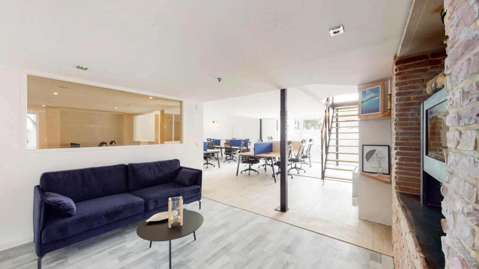 Living room in Coworking space in the Basque Country - 1
