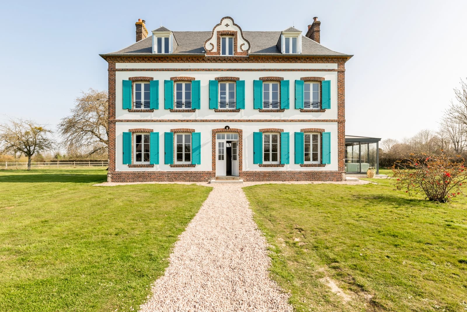 Meeting room in Large country house: glass roof, garden - 0