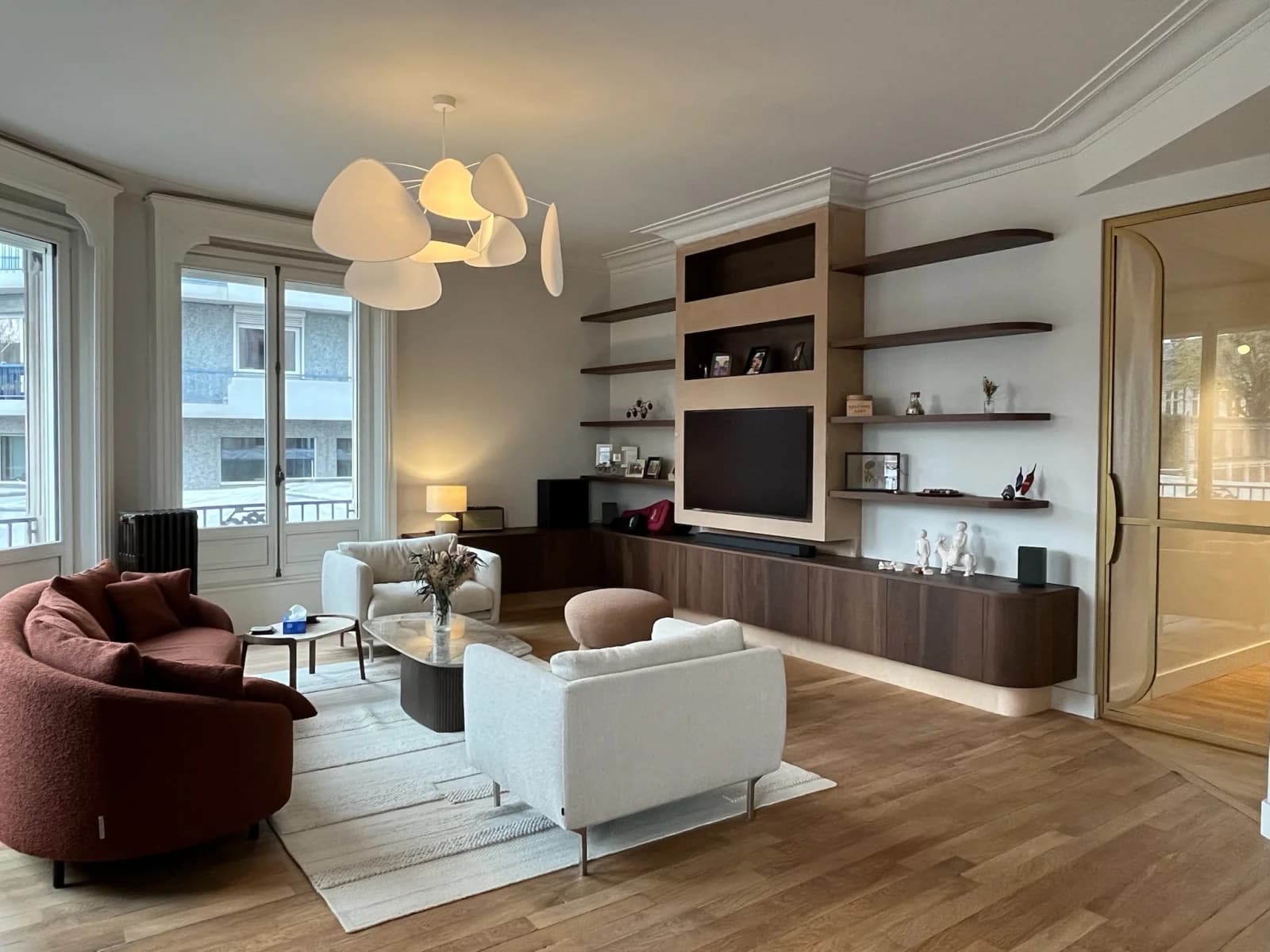 Space Spacious bright apartment in central Lille, 5 minutes' walk from the train stations - 1