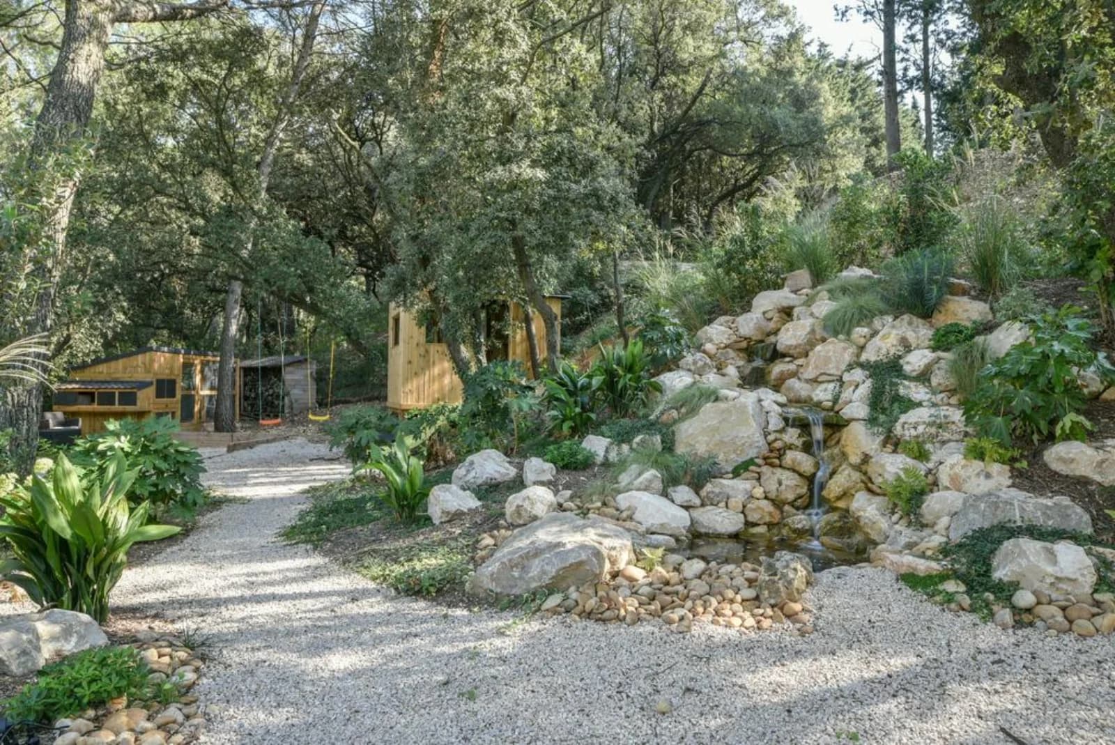 Salle de réunion dans Villa du Pont d'Avignon: séjour de charme historique - 1