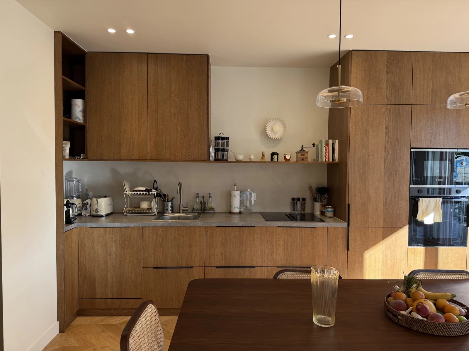 Espace Appartement contemporain aux influences mid-century - 4