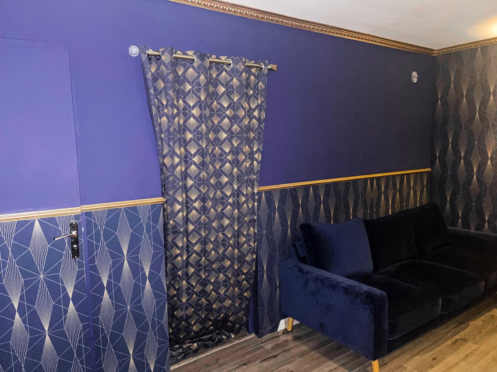 Espace Chambre Bleue: une atmosphère unique et colorée - 4