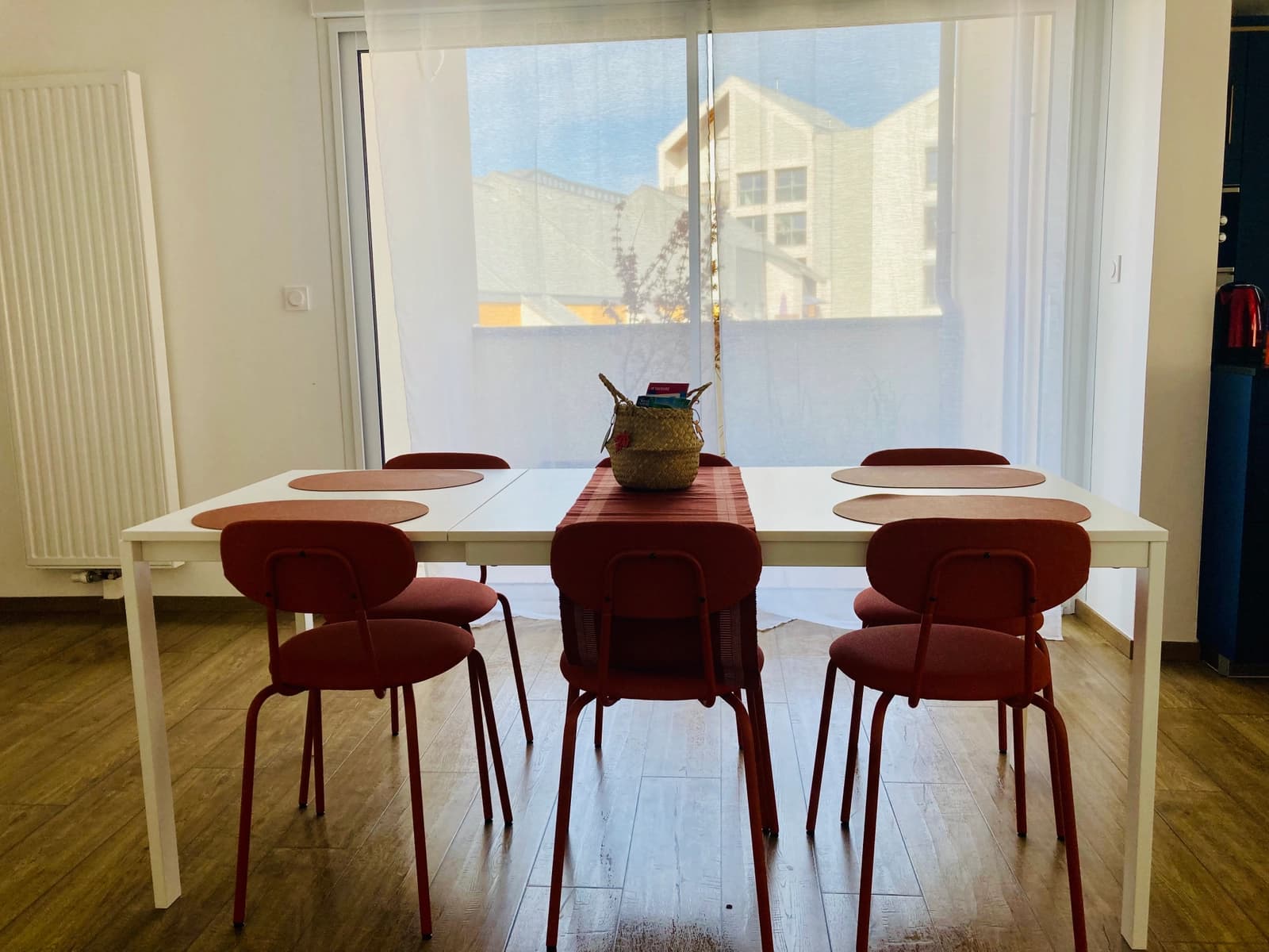 Espacio Apartamento en planta alta, zona de estación. - 2