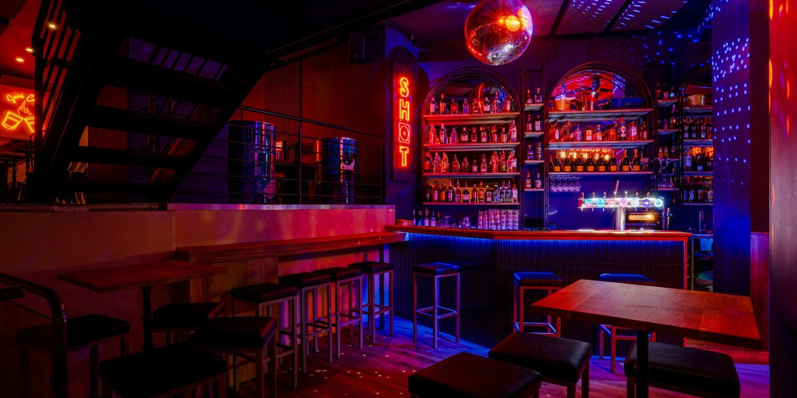 Espace Bar de copains, nuits parisiennes - 4