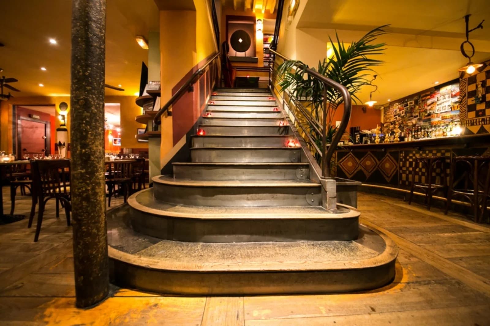 Espace Salons lounge pour réunions et soirées, chaleureux et atypique - 4