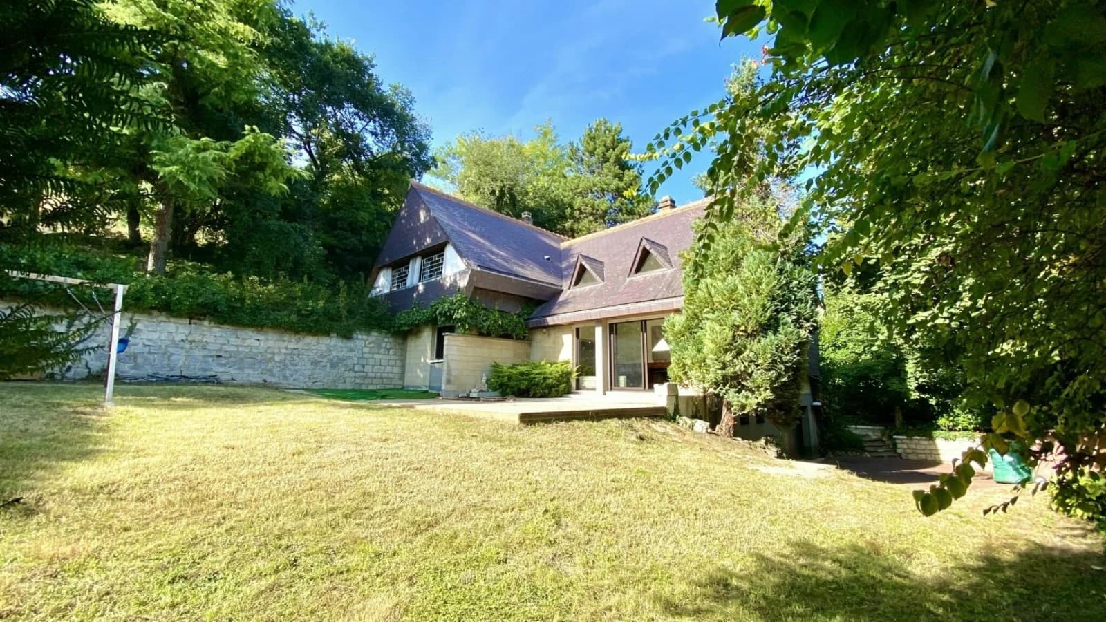 Space Large bright house with large outdoor space near Paris - 0