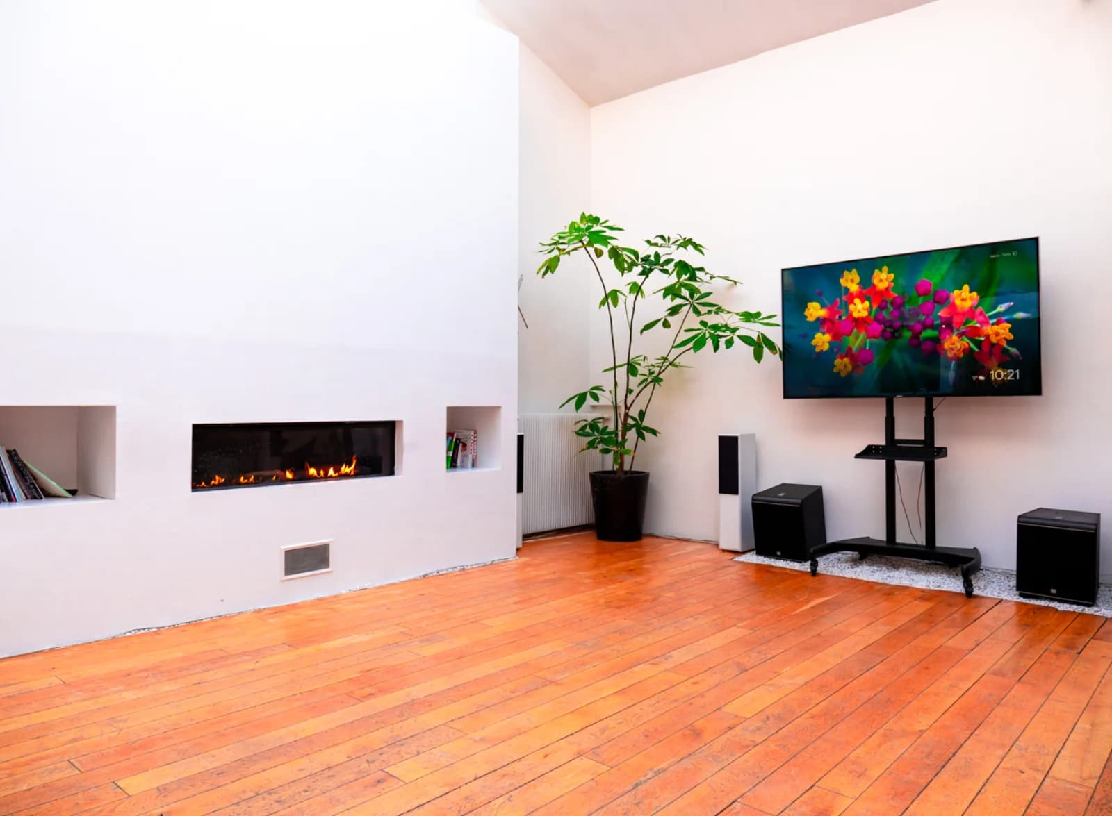 Espace Loft sous verrière avec 7m de hauteur sous plafond - 4