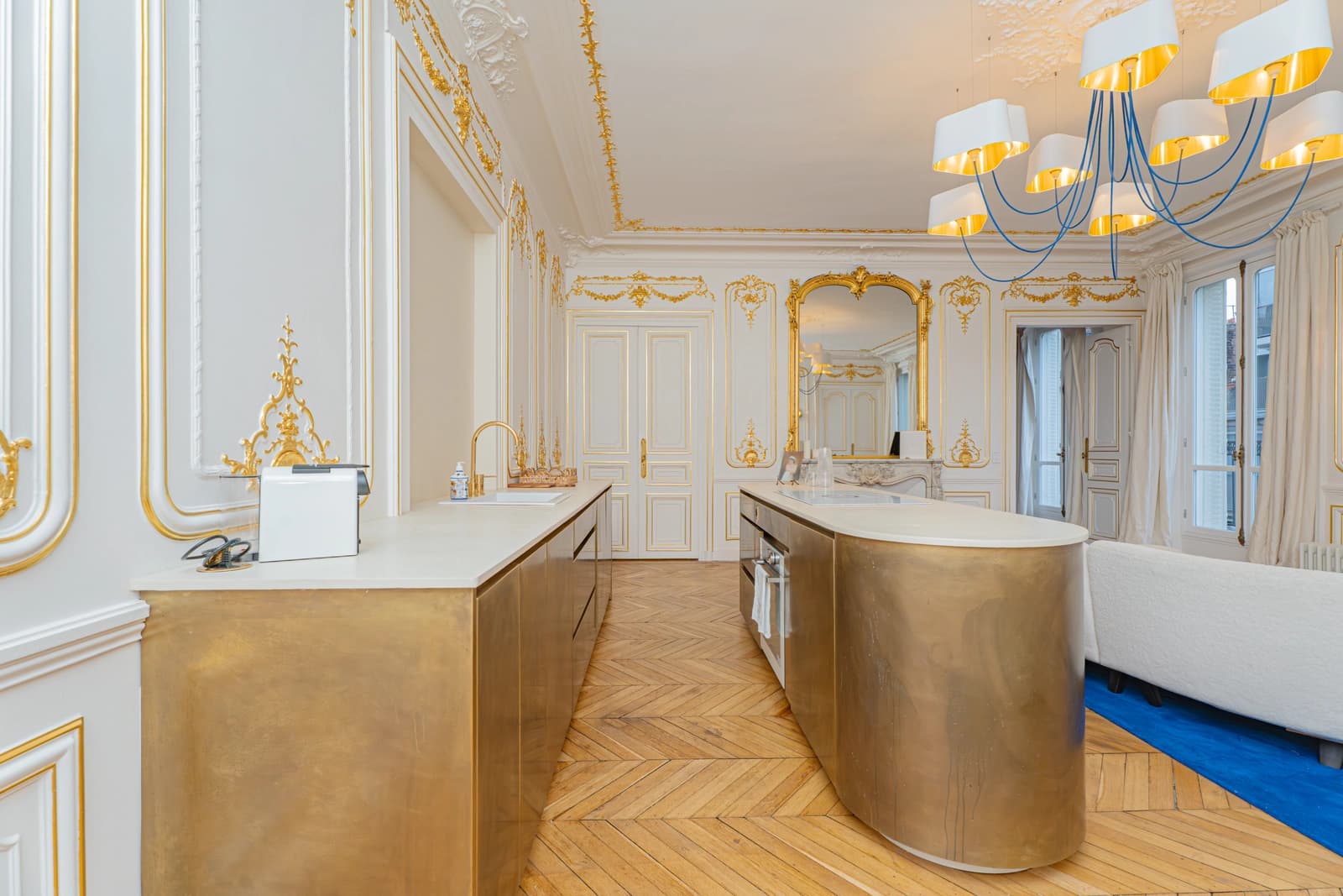 Space The Golden Salon - 5