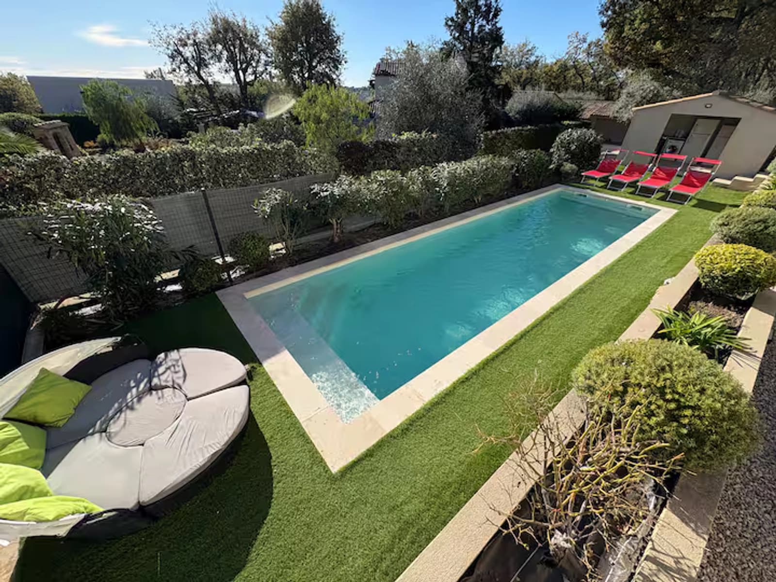Space House with pool, forest, and lush garden - 3