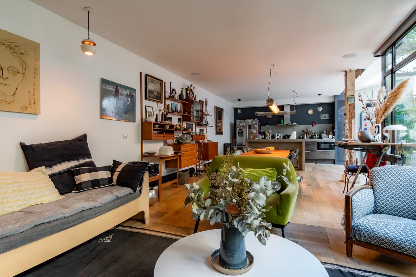 Space Atypical loft and courtyard in the heart of the 11th arrondissement - 1