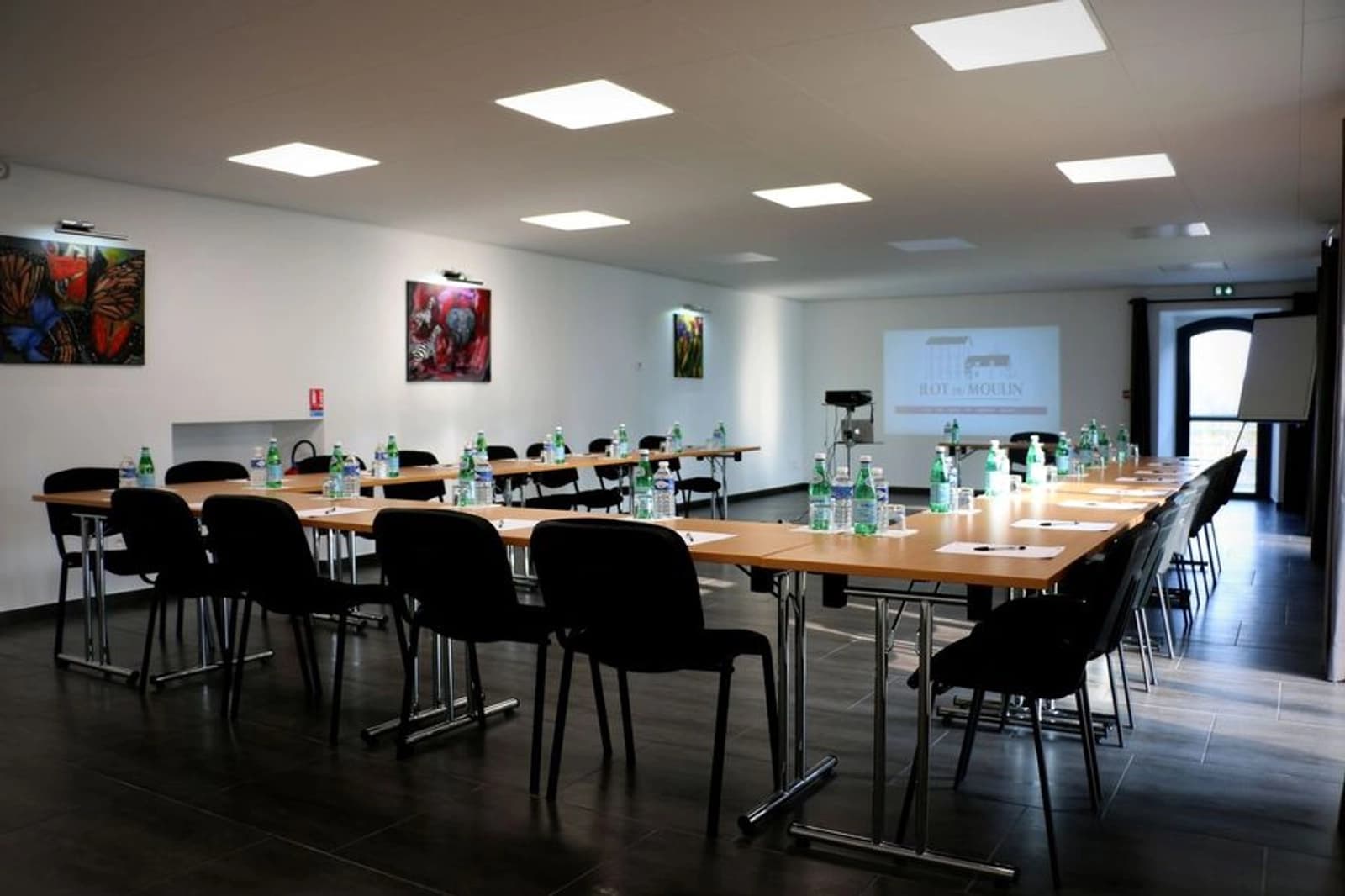 Meeting room in Old mill renovated along the water's edge - 1