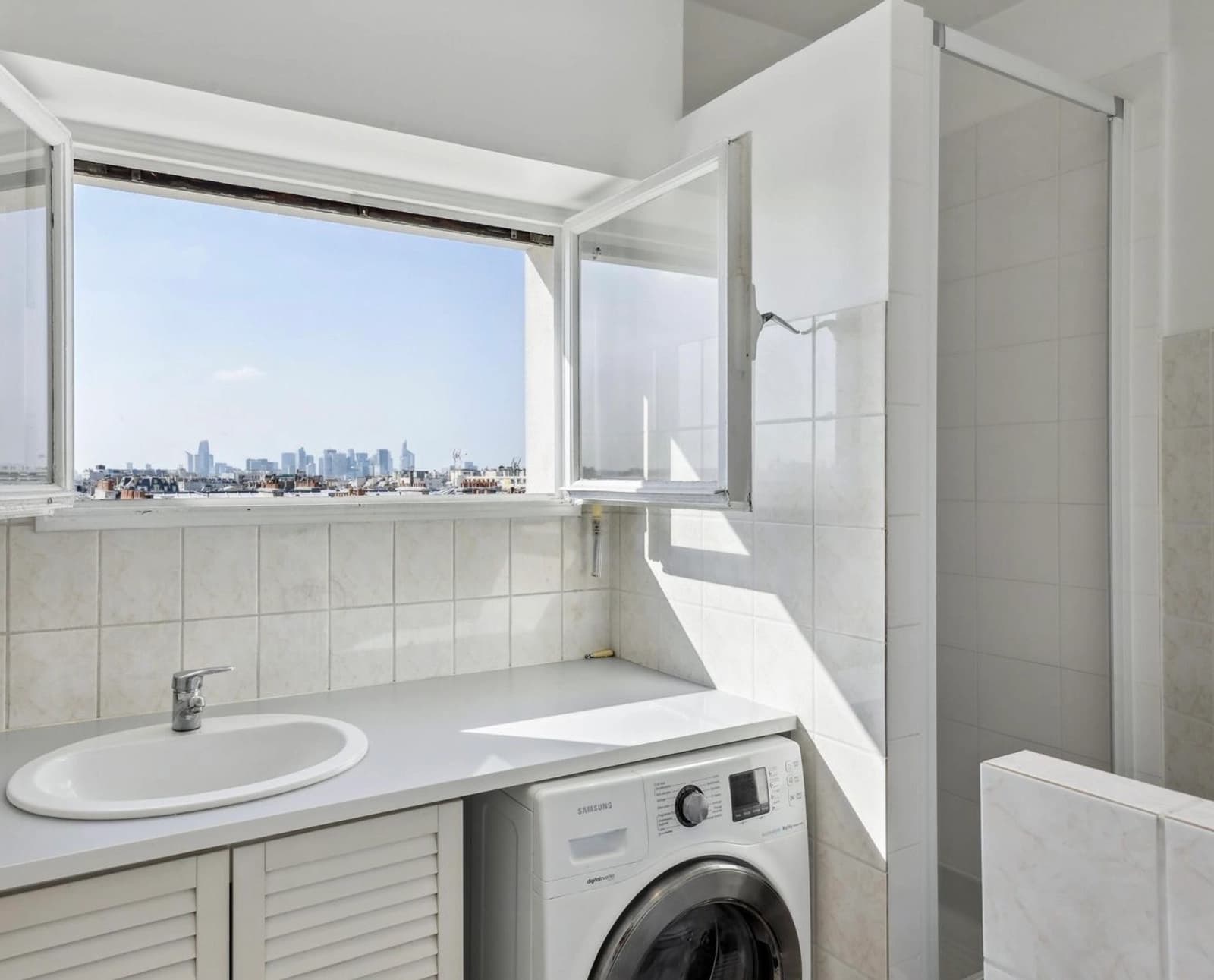 Space The Rooftop with its panoramic view, 16th arrondissement - 4