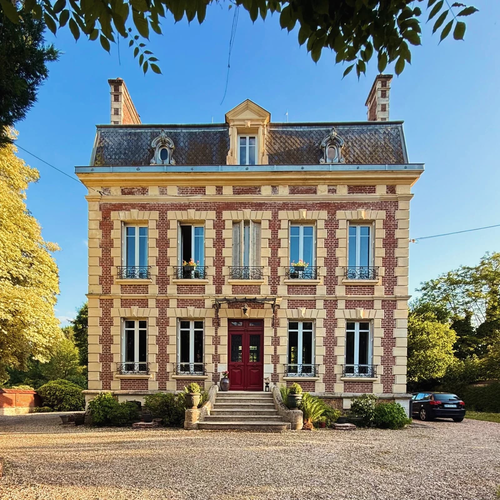Space Exceptional manor house 1 hour from Paris - 0