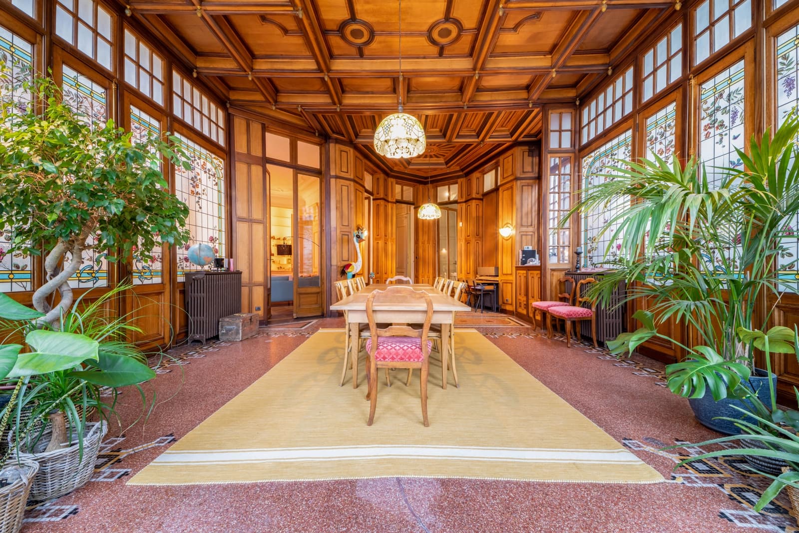 Comedor en Mansión del siglo XIX, elegancia e historia. - 1