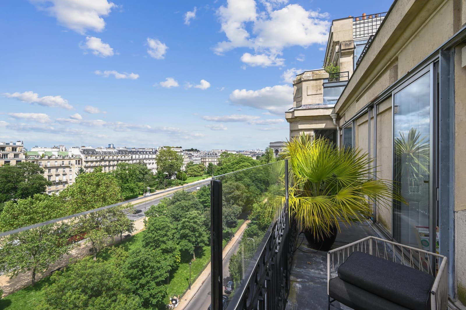 Space High-end apartment 242 m² with Panoramic Terraces, top floor – Avenue Foch 16th arrondissement - 1