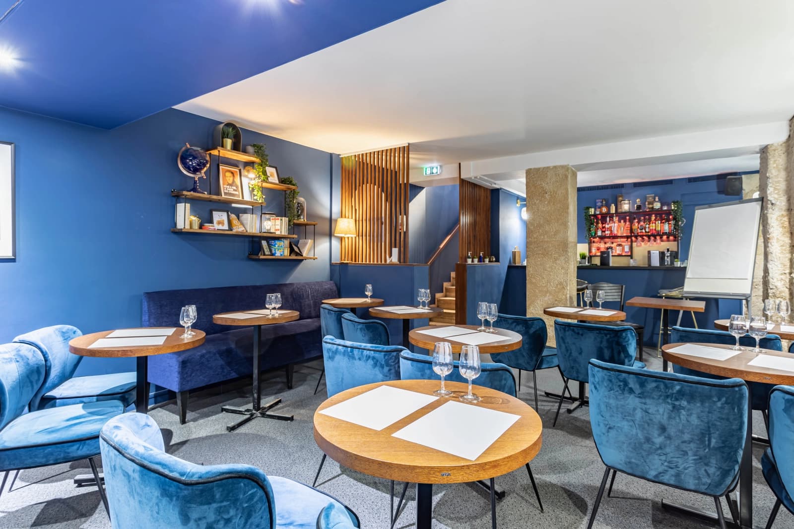 Comedor en El Boudoir: espacio acogedor, ¡un ambiente cálido! - 1