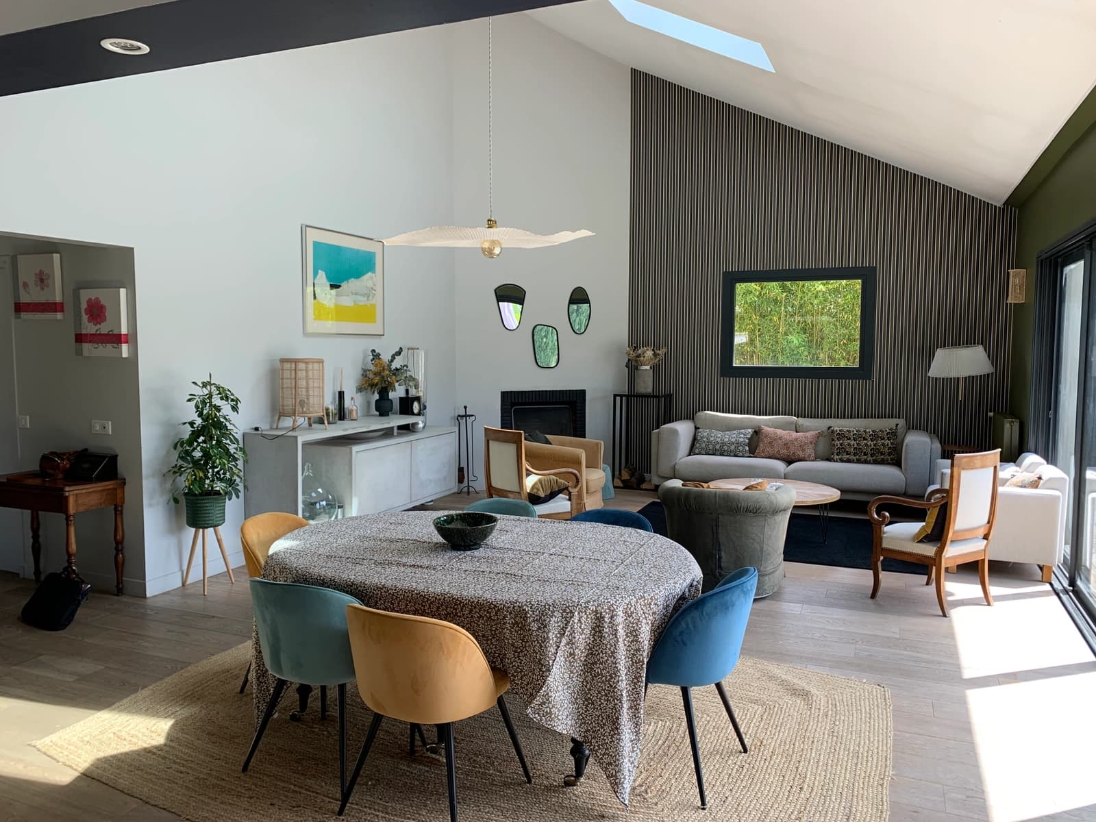 Meeting room in Quiet, bright house - 0
