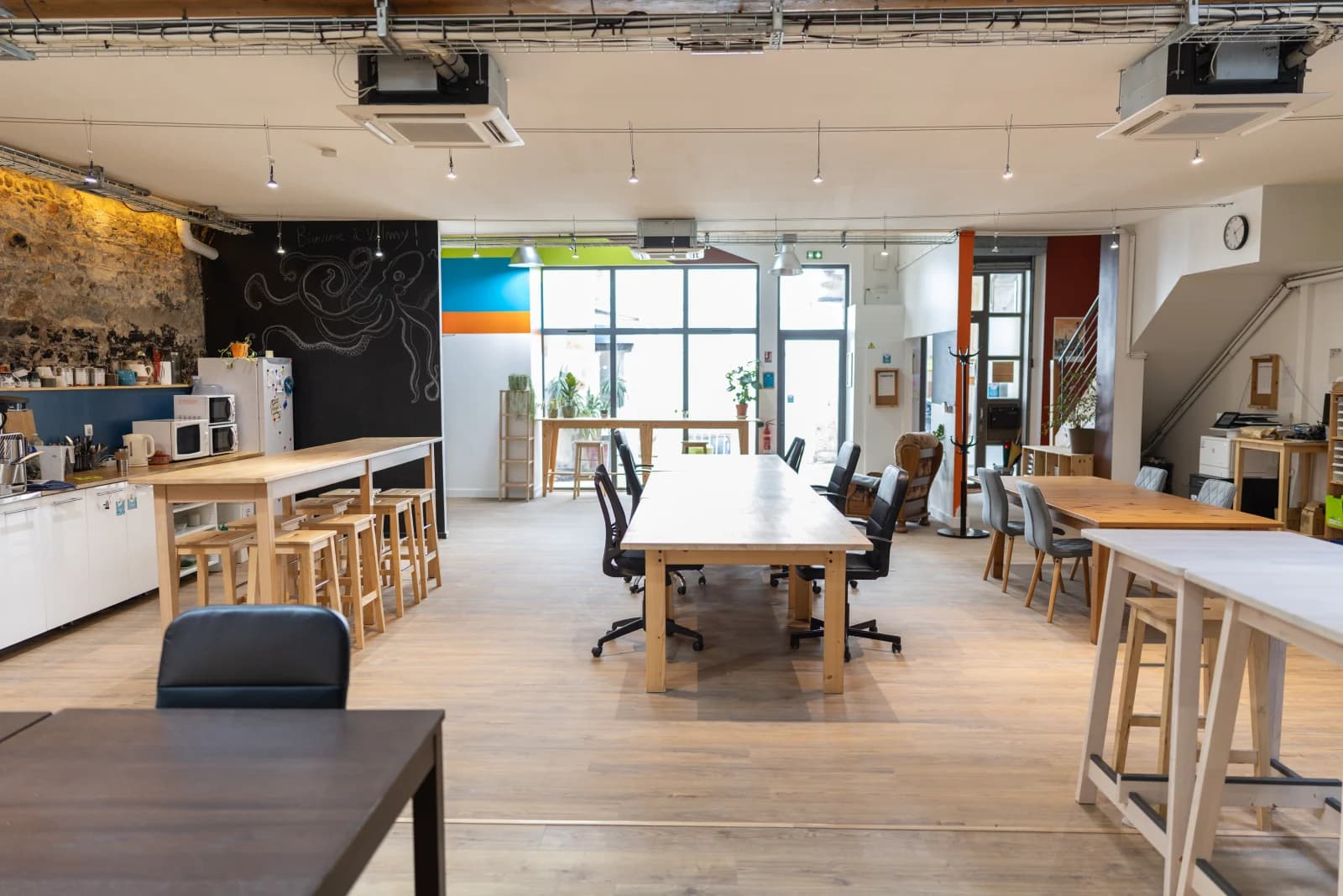 Space Home-like offices - climbing wall - 3