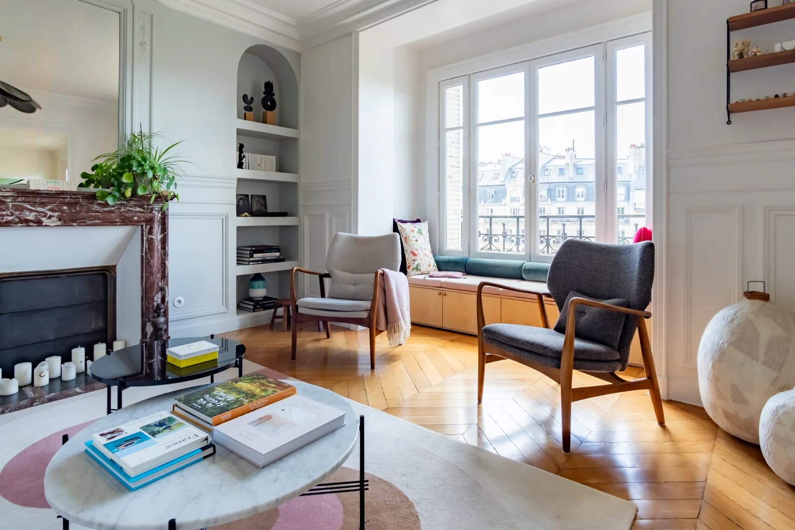 Space Parisian apartment, refined and poetic - 3