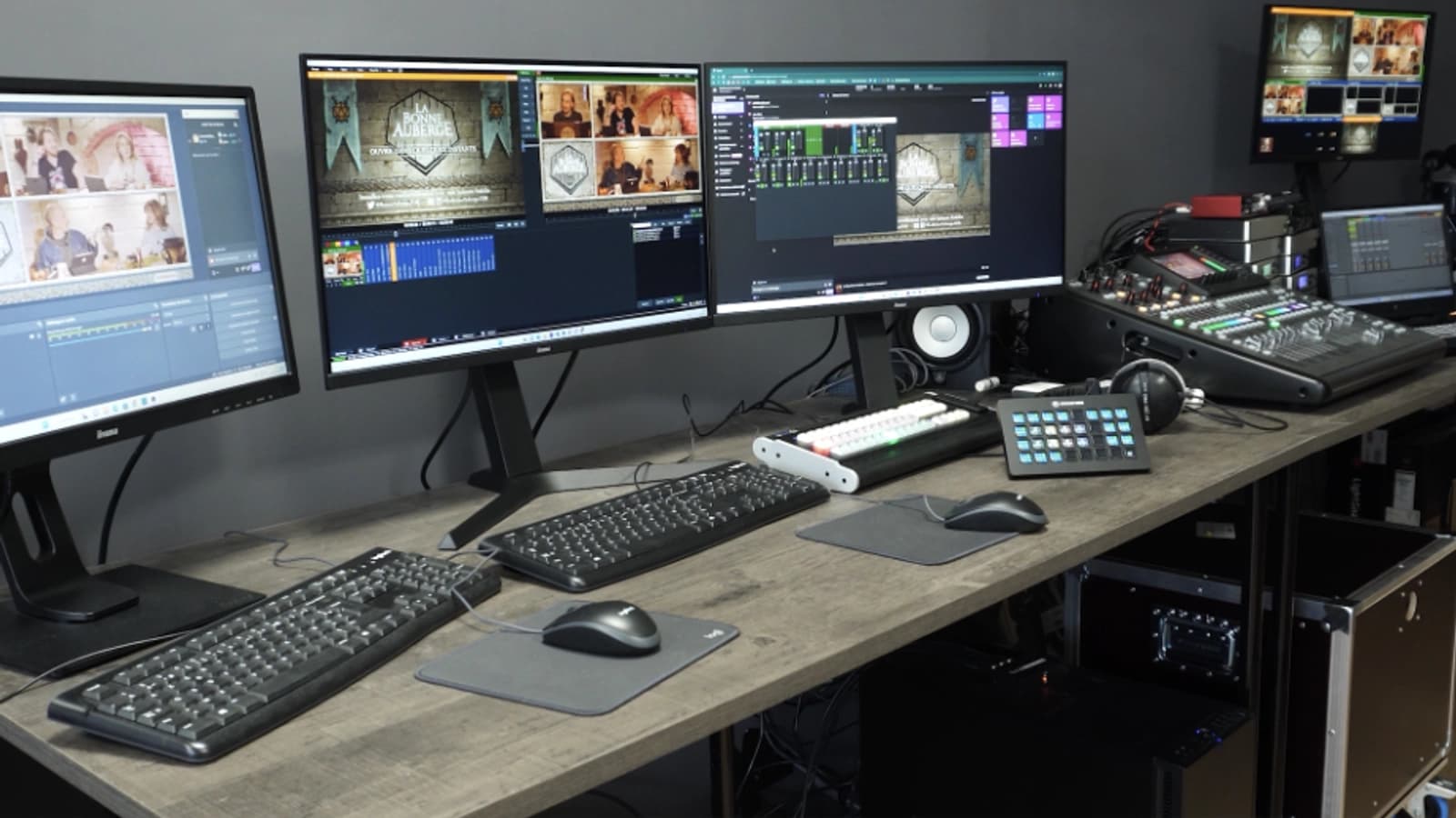Space Fully equipped 120m² professional film studio - 1