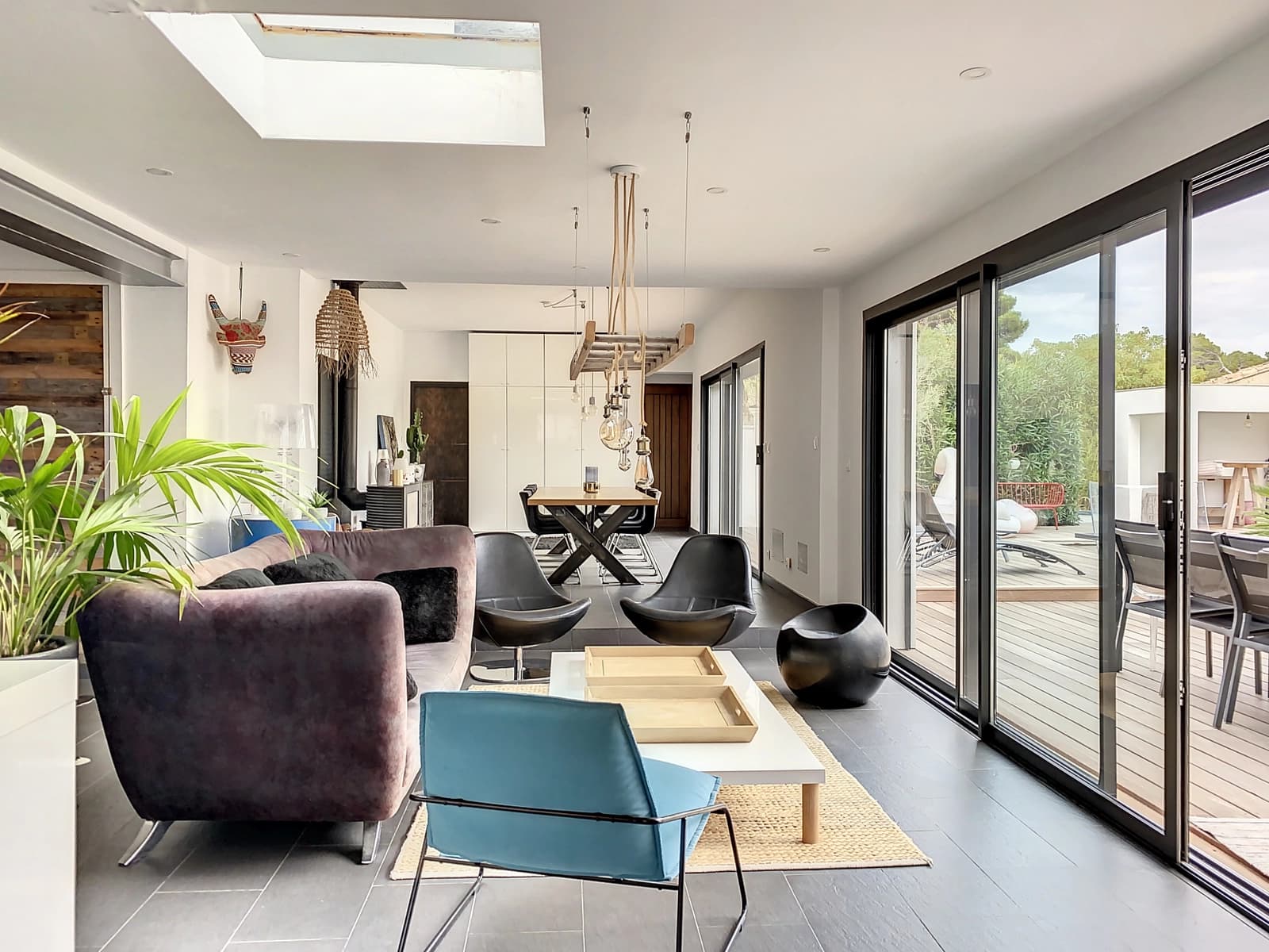 Living room in Villa with pool - 1