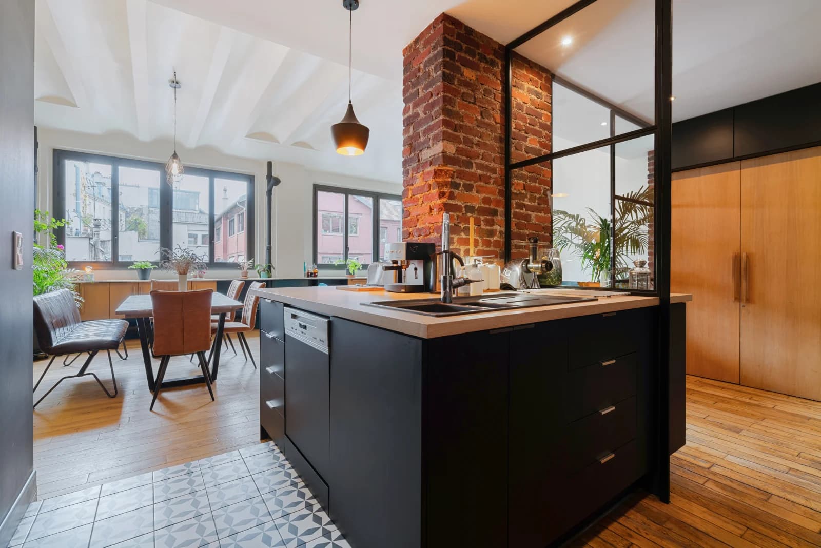 Espace Logement style loft à l'esprit industriel affirmé - 5