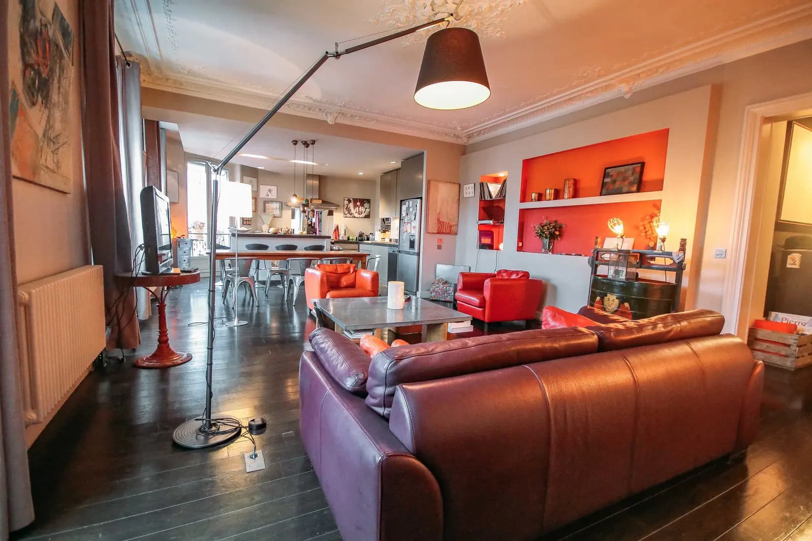 Espace Grand espace baigné de lumière à St Germain/St Michel - 4