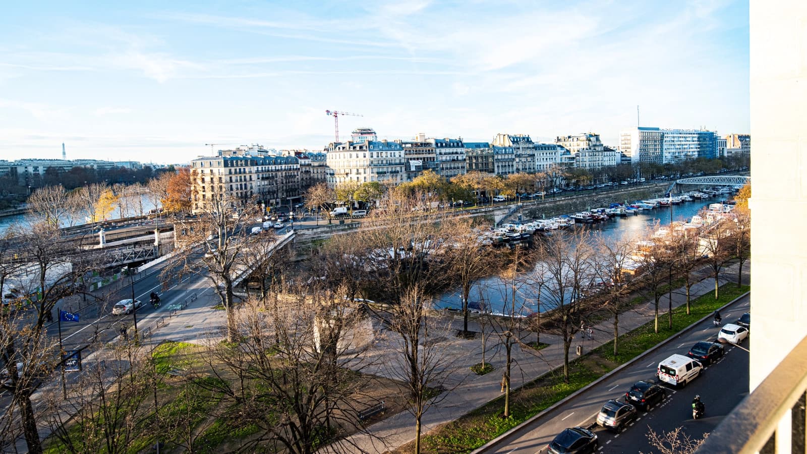 Meeting room in View of the Seine and Eiffel Tower from Bastille, Gare de Lyon - 1