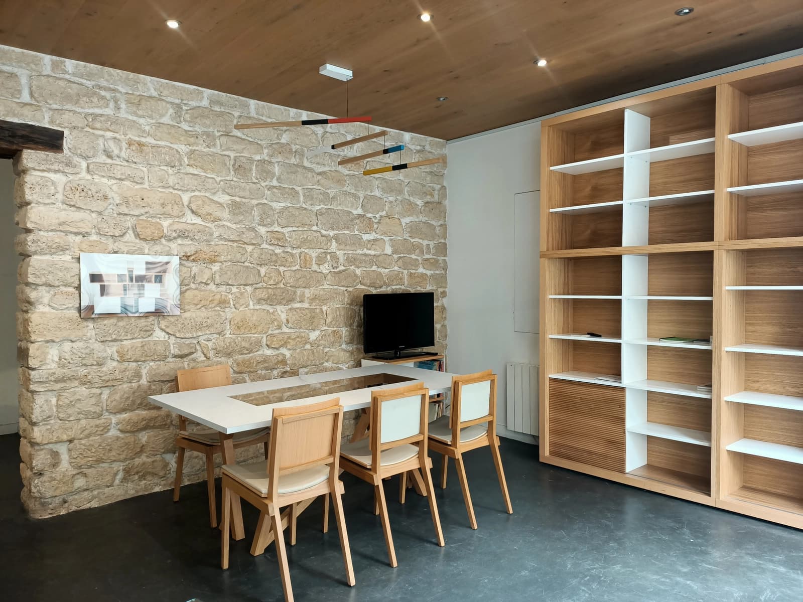 Space In the Designer's Gallery - 0