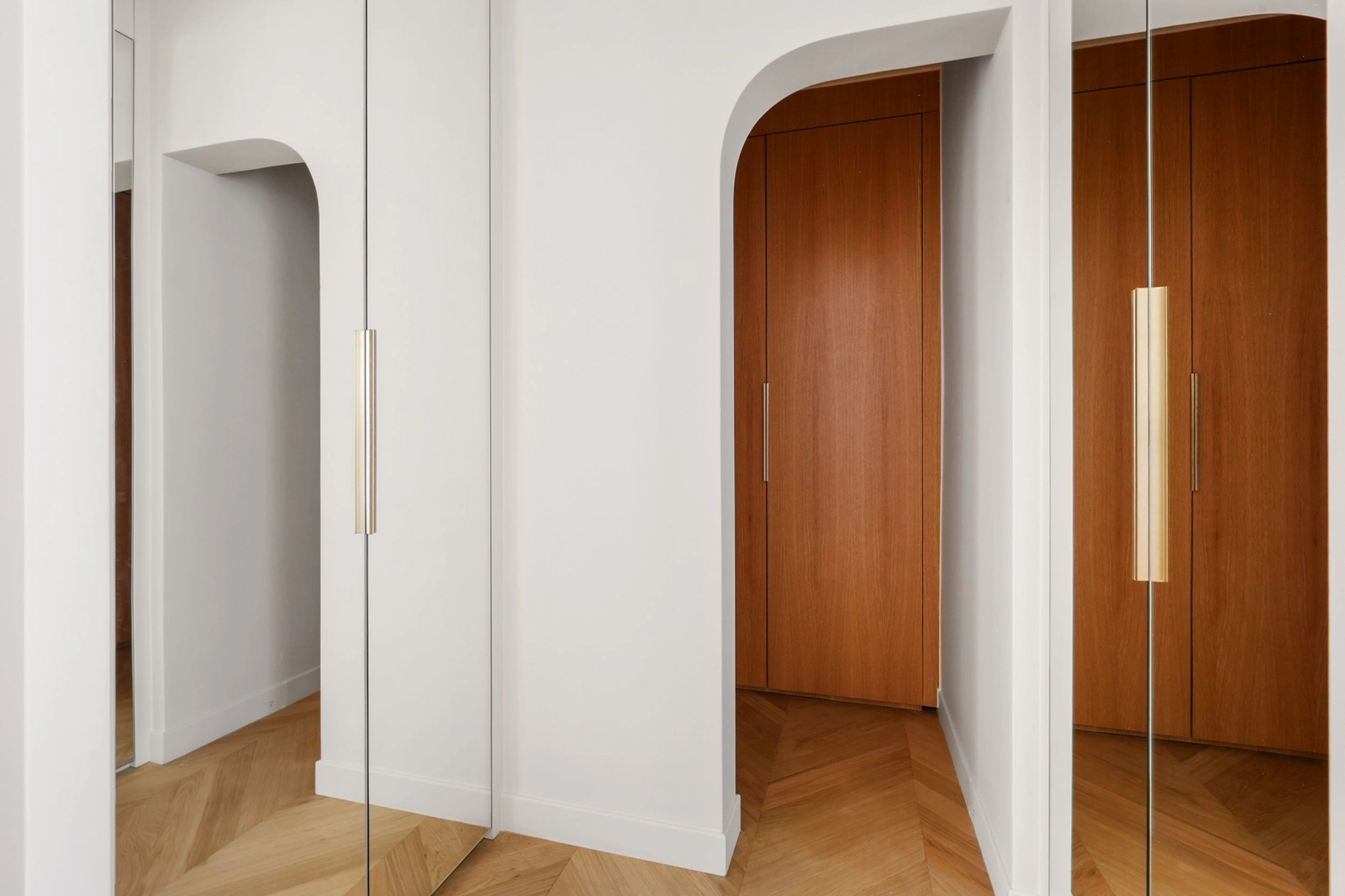 Space Apartment with a view of the Eiffel Tower - 3