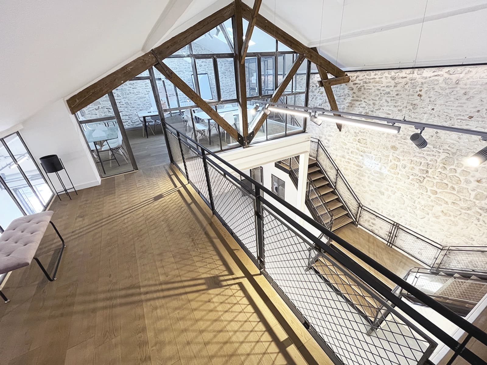 Space Industrial site for rent - 4